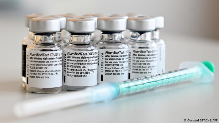 Vakcinacija Fajzerovom vakcinom u Vojno-medicinskom centru: Samo za specifične grupe