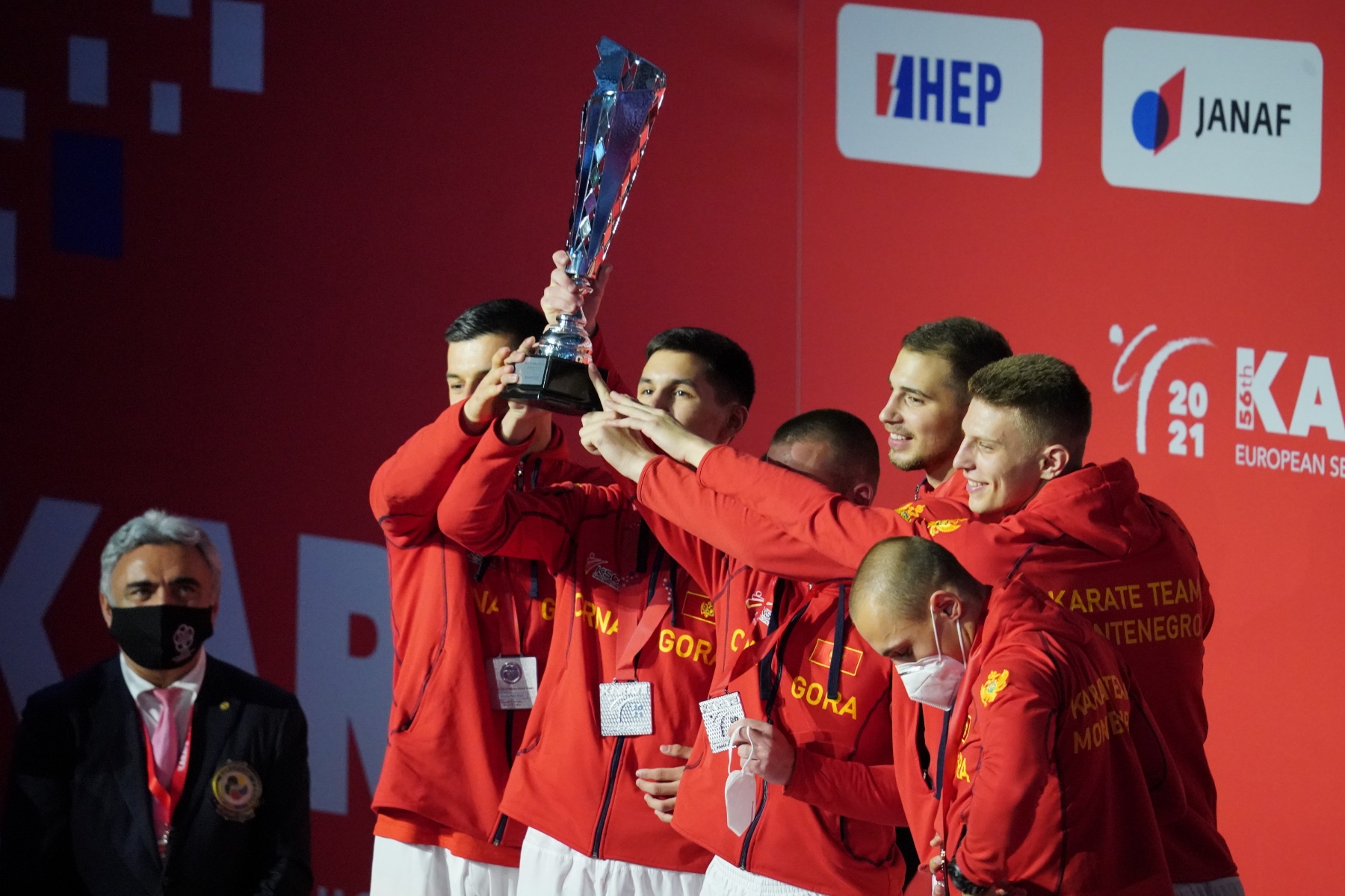 Istorijski uspjeh: Crnogorski karatisti vicešampioni Evrope