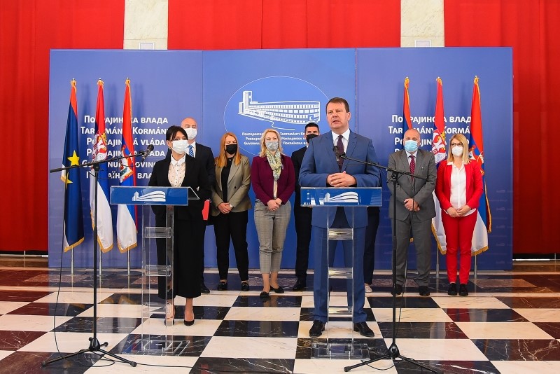 Delegacija DF razgovarala sa premijerom Vojvodine Igorom Mirovićem: Idemo trasom politike koja će omogućiti još bolju saradnju dvije zemlje