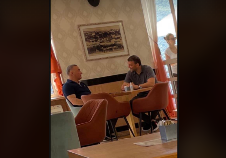 Da li je Vlada Mandić došao u Herceg Novi da kupuje glasove?