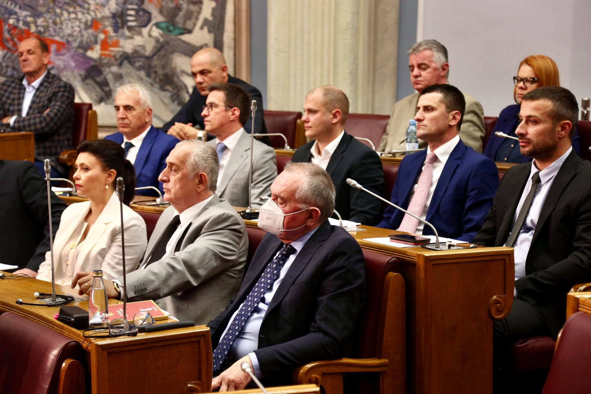 Bulatović: Vidjećemo koliku će podršku Krivokapić dobiti narednih dana; Živković: Gubitnici oni koji sjede u većini a ne podržavaju Vladu