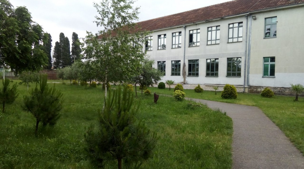 Direktor u OŠ Milan Vukotić otišao u penziju, nema ko da potpiše svjedočanstva