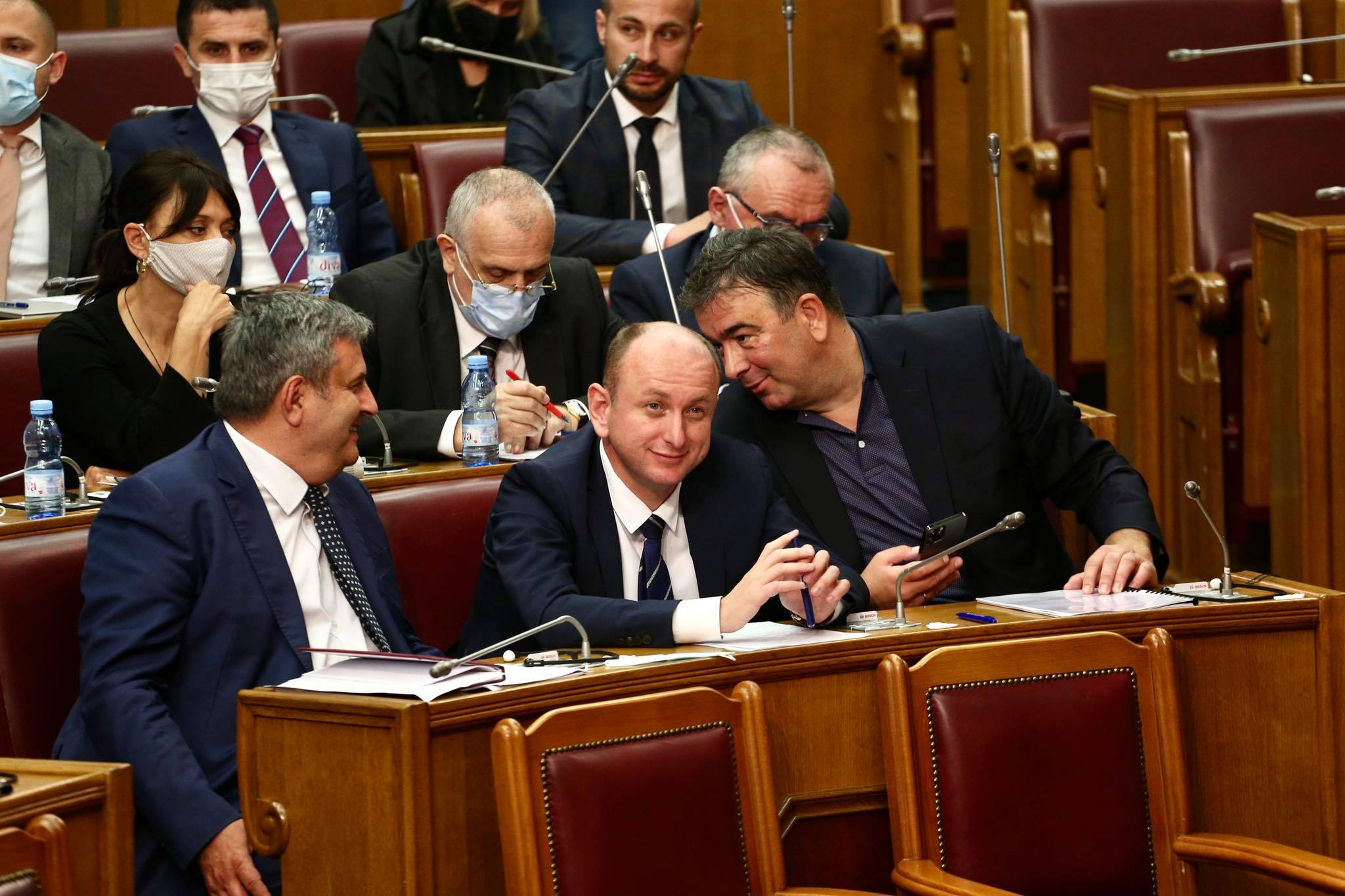 OSVETA optuženih i osuđenih!