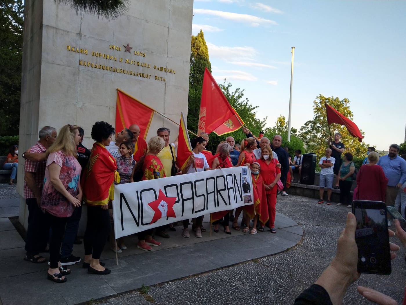 Protest u Herceg Novom zbog skrnavljenja spomenika Čupiću