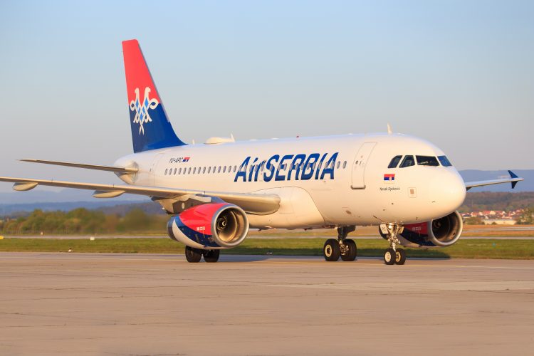 Er Srbija povećava broj letova za Tivat