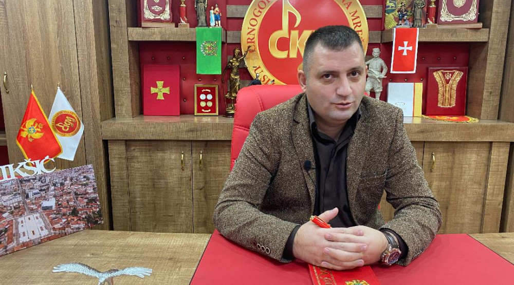 Crnogorska kulturna mreža: Crnoj Gori poklanjamo guslarsku pjesmu 13. jul (VIDEO)