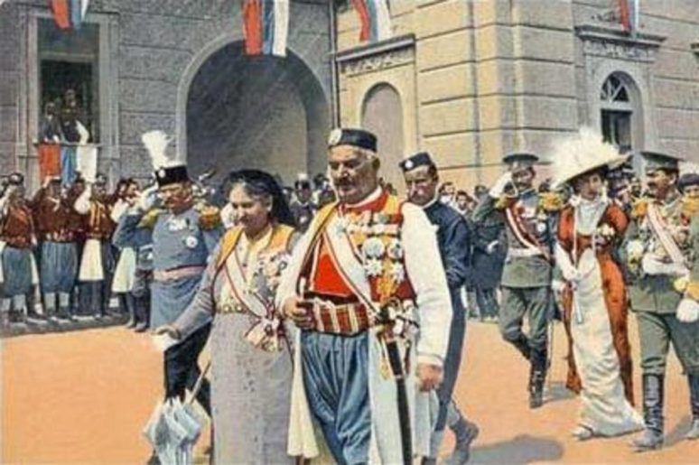 KRALJ NIKOLA ZBOG ĆERKI PROZVAN TASTOM EVROPE: Svuda je nosio crnogorsku narodnu nošnju, bio je ubijeđen u superiornost soja iz koga dolazi!