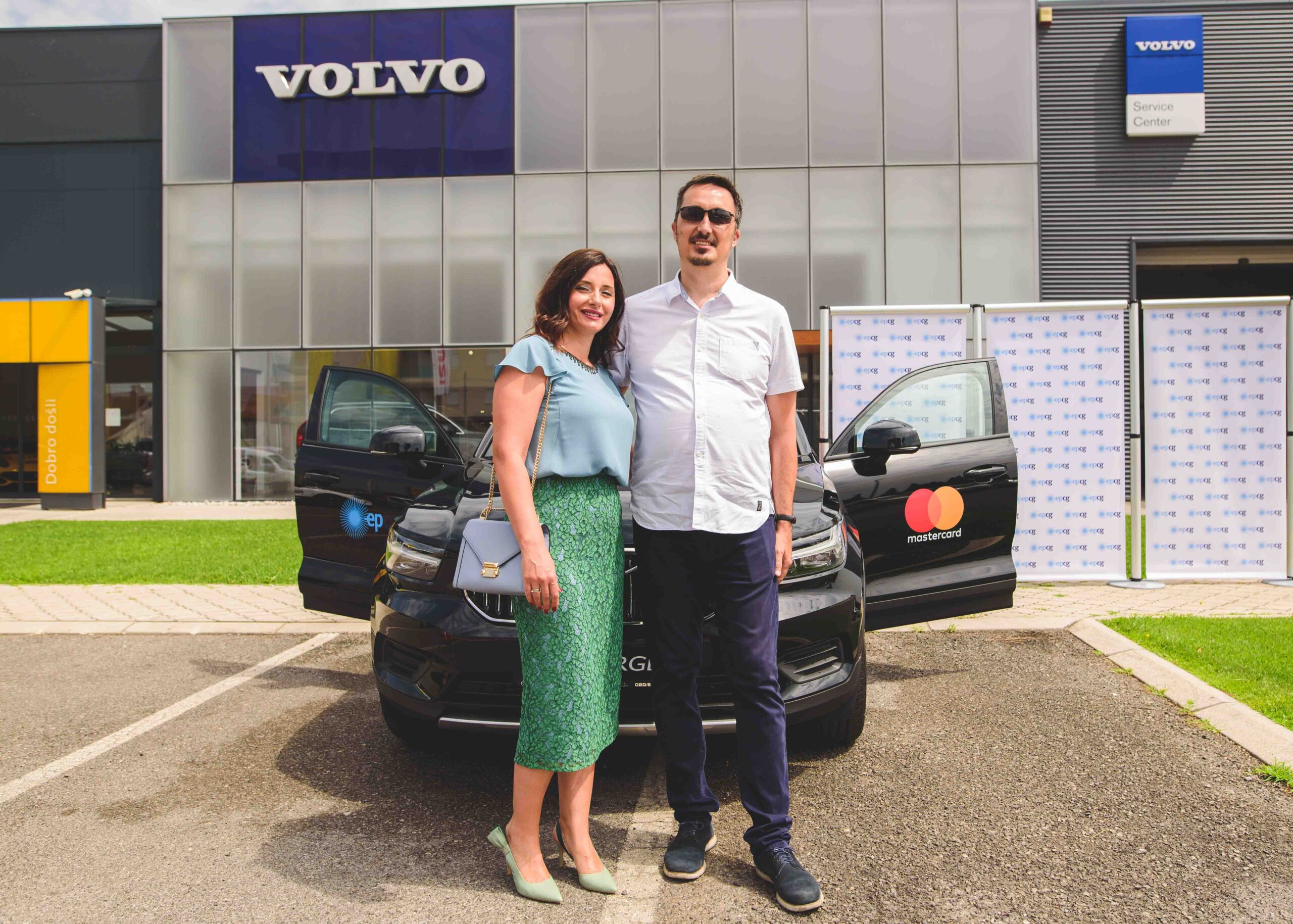 EPCG: Hibridni automobil SUV VOLVO XC40 domaćinstvu iz Podgorice