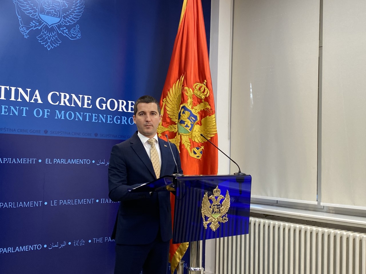 Bečić na pitanje Standarda: Demokrate su ponudile rješenje za krizu &#8211; rekonstrukciju Vlade, dogovor pronaći zajedno sa premijerom Krivokapićem
