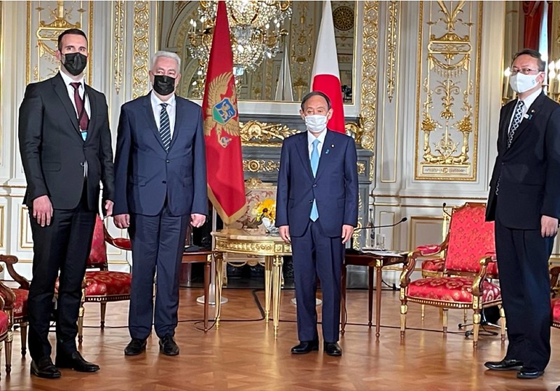 Krivokapić i Spajić sa japanskim premijerom: Otvaranje amabasada u Podgorici i Tokiju, više stipendija za mlade Crnogorce…