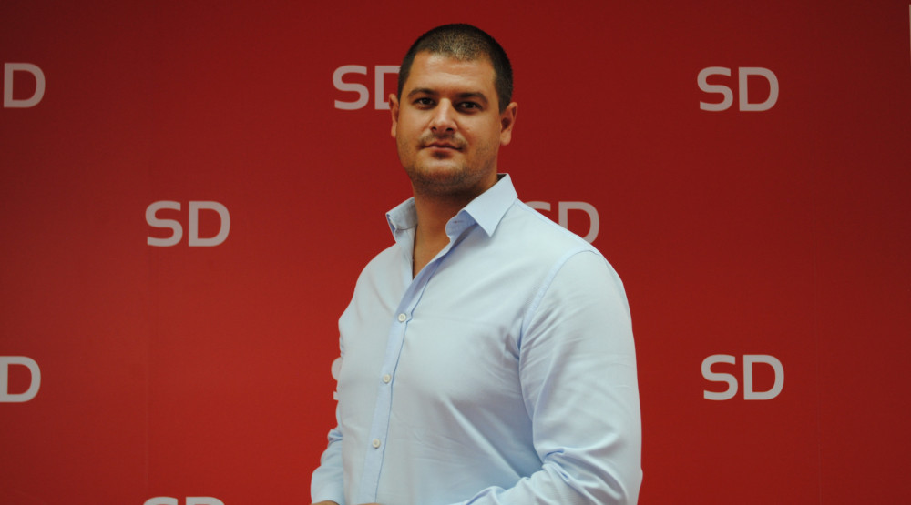 Đokić poručio Krivokapiću: Lijepo je bodriti svoje sportiste, nositi zastavu svoje države