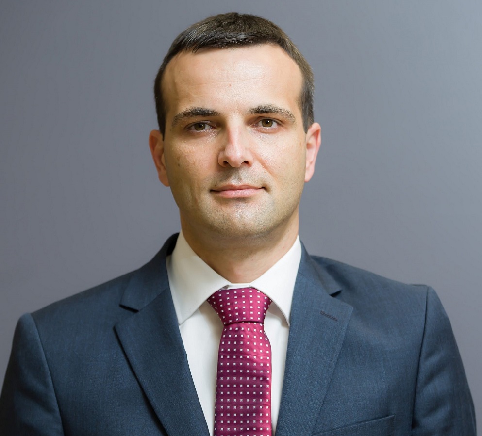 Papović: Politika Srbije prema Crnoj Gori