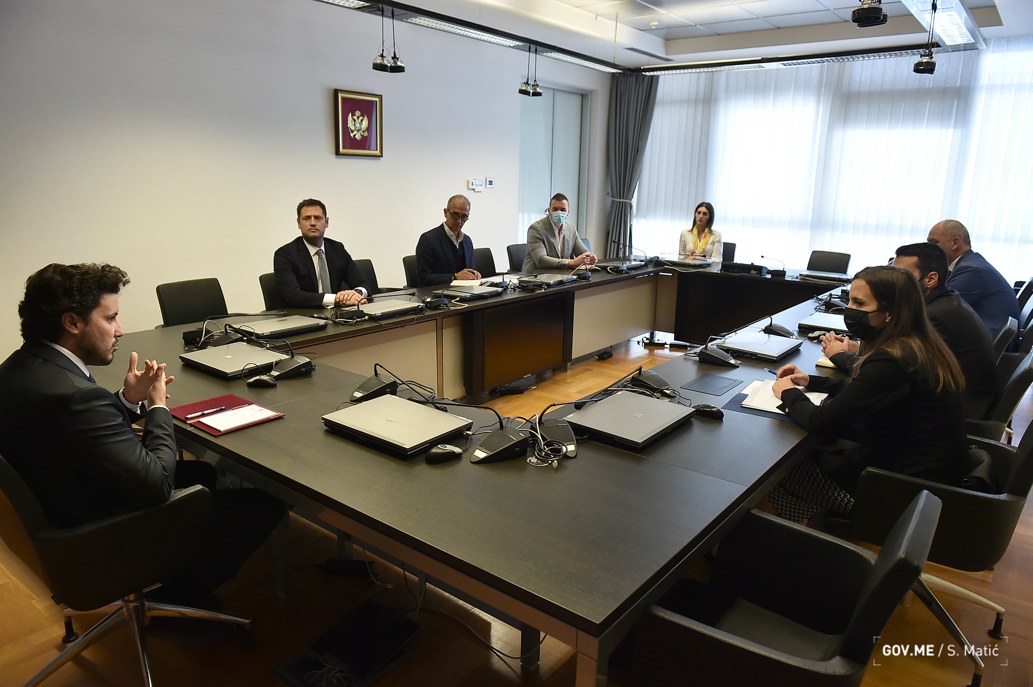 Abazović: Unaprijediti Crnu Goru kao avio destinaciju