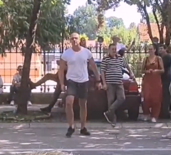 GRUPA GRAĐANA CETINJA osudila ispad sugrađanina zbog psovanja Abazovićeve majke