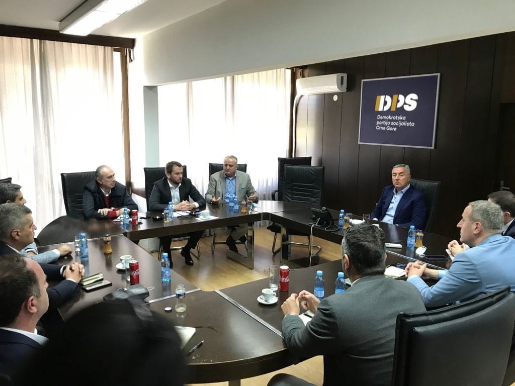 Zajednički stav opozicije: Prelazna vlada i vanredni izbori, jedino rješenje za izlazak iz krize