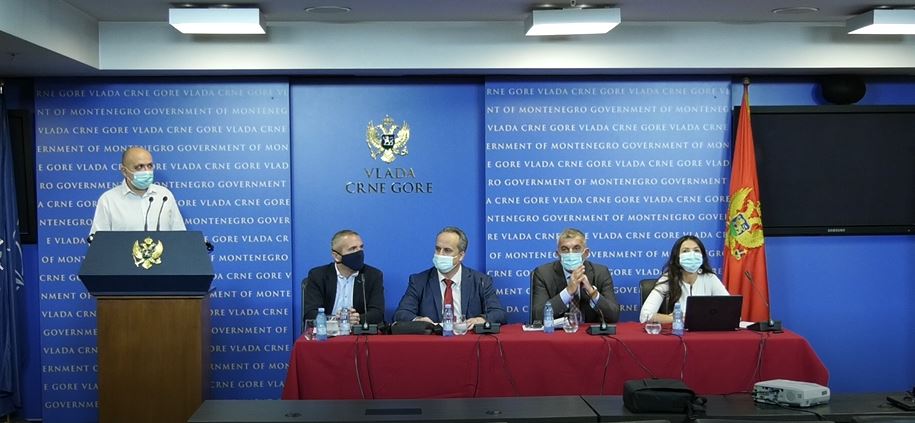 EPCG u plusu, Aerodromi, CEDIS, Barska plovidba u minusu