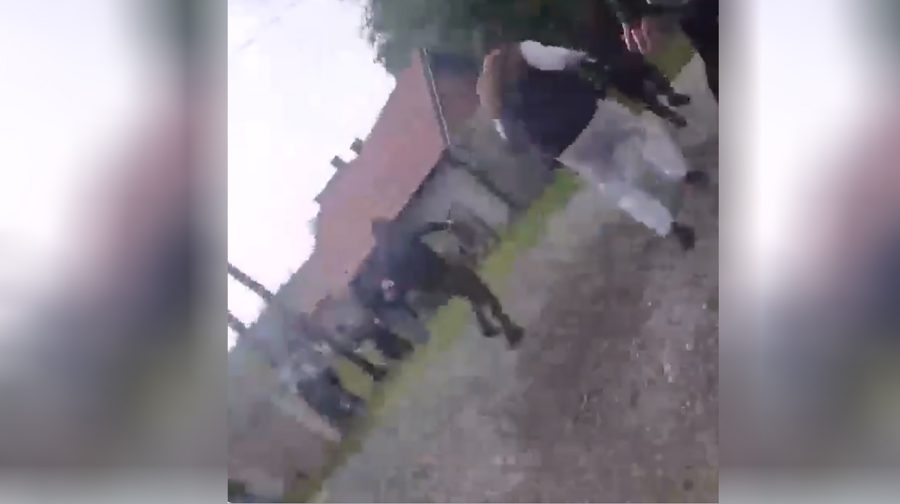 Trenutak kad je pucano na Kosovu: Srećko Sofronijević ranjen (VIDEO)