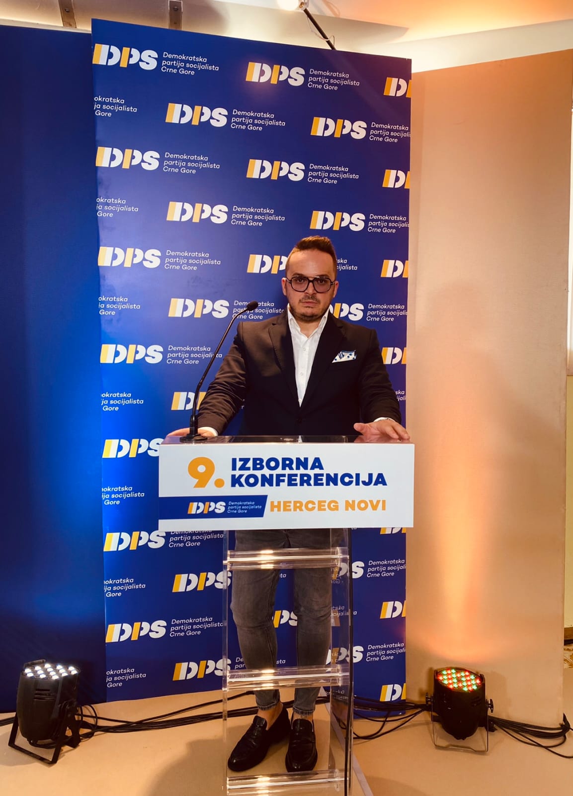 Pavićević: Ko o čemu, Demokrate o časti i poštenju