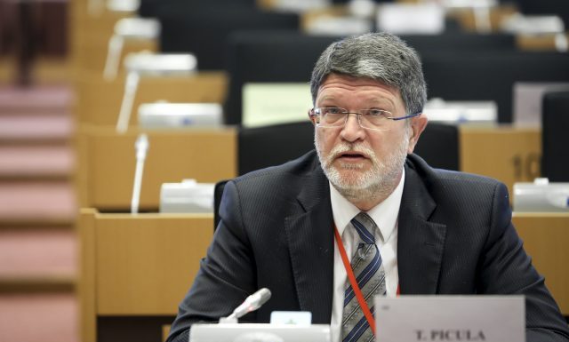 Picula: Nastavak pregovora sa Srbijom samo ako uvede sankcije Rusiji