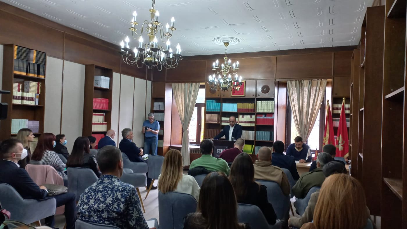Tribina FCJK: Bez stvaranja jedinstvenog suverenističkog bloka u CG nema nade za oporavak društva