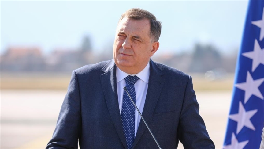 Dodik uoči sastanka sa Eskobarom za BBC priznao: Formiraćemo vojsku RS