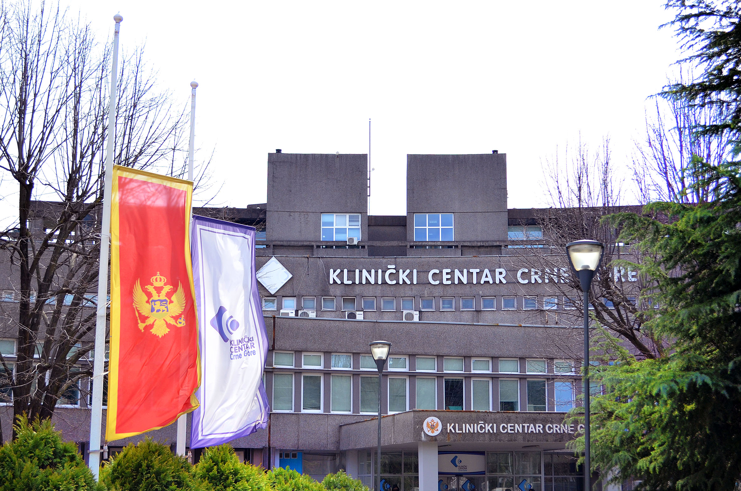 U KCCG HITNO PREBACILI PET APARATA ZA DIJALIZU: Pacijenti iz tri opštine ostali bez redovne terapije?