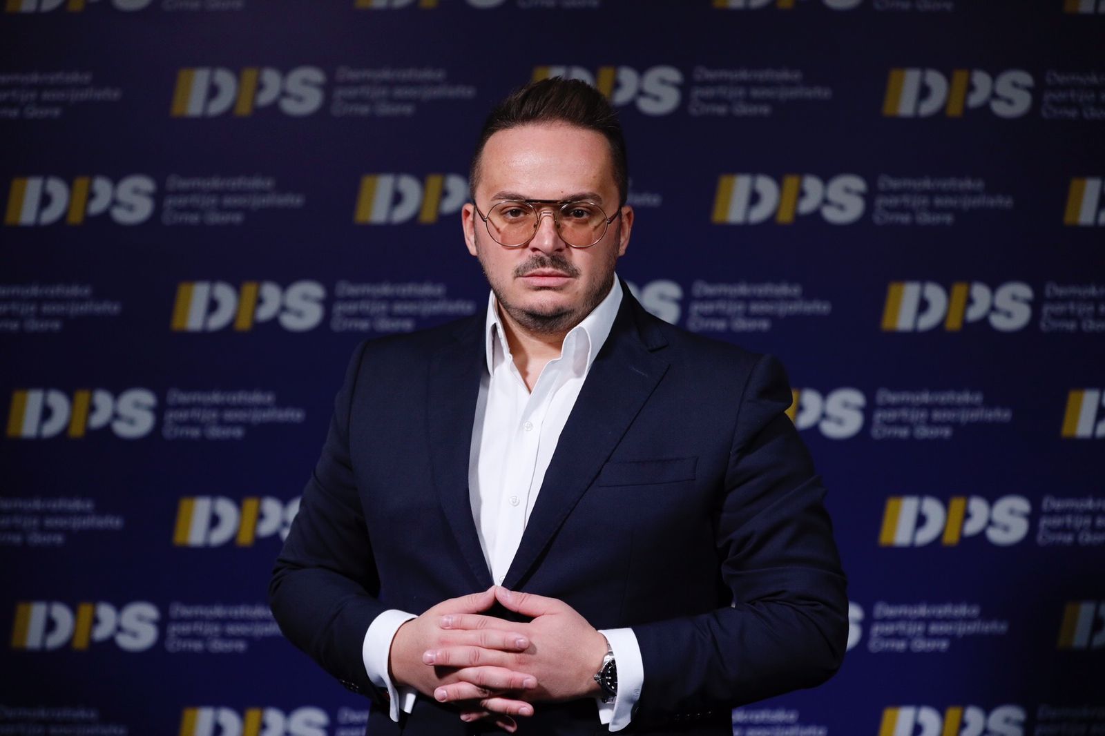Pavićević: Da li zvanična Srbija preko Srpske kuće uz podršku SPC i DF budi aveti prošlosti?