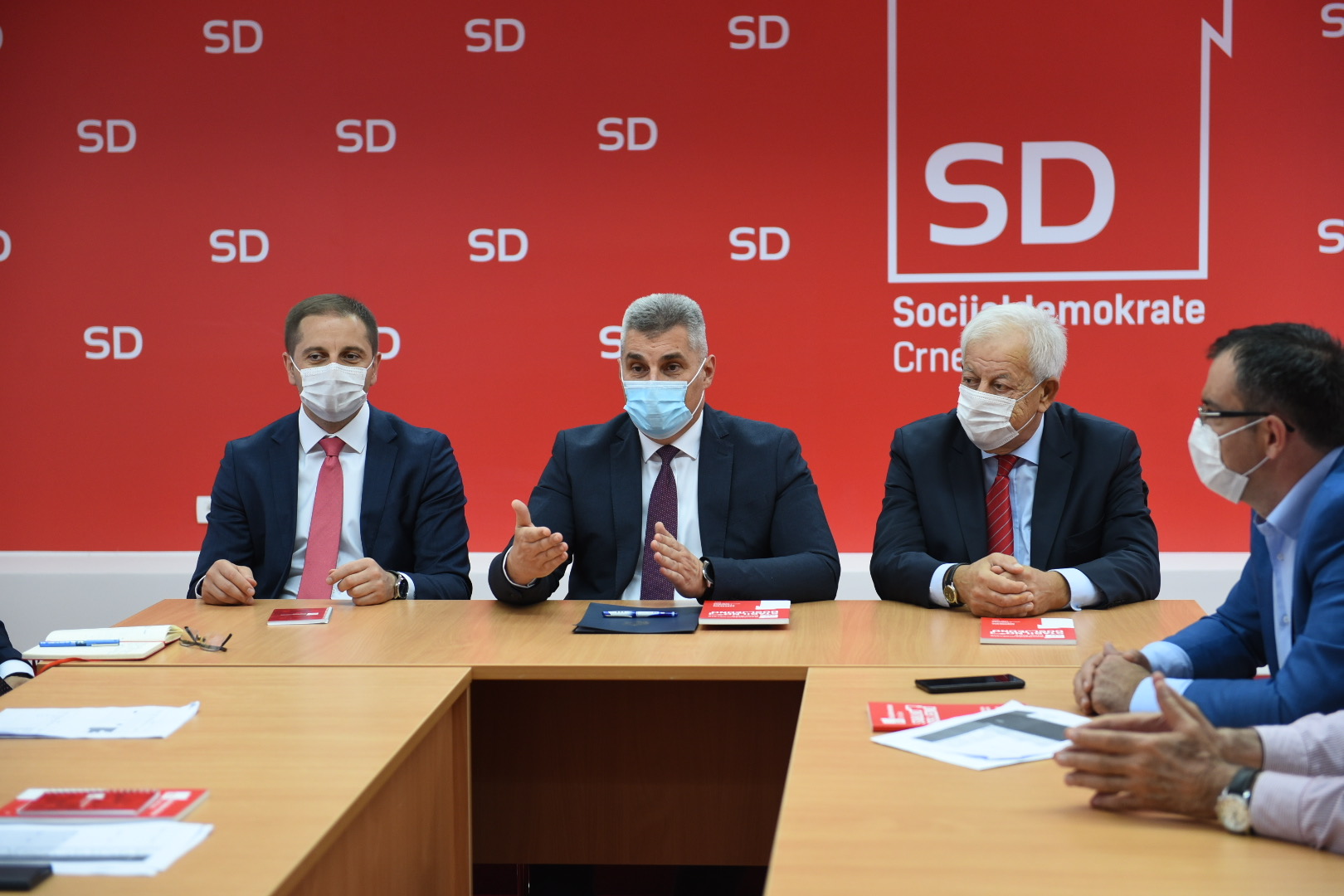 SD: Podržavamo svaku inicijativu koja Crnu Goru vodi ka izlasku iz krize i stvaranju evropskog dogovora