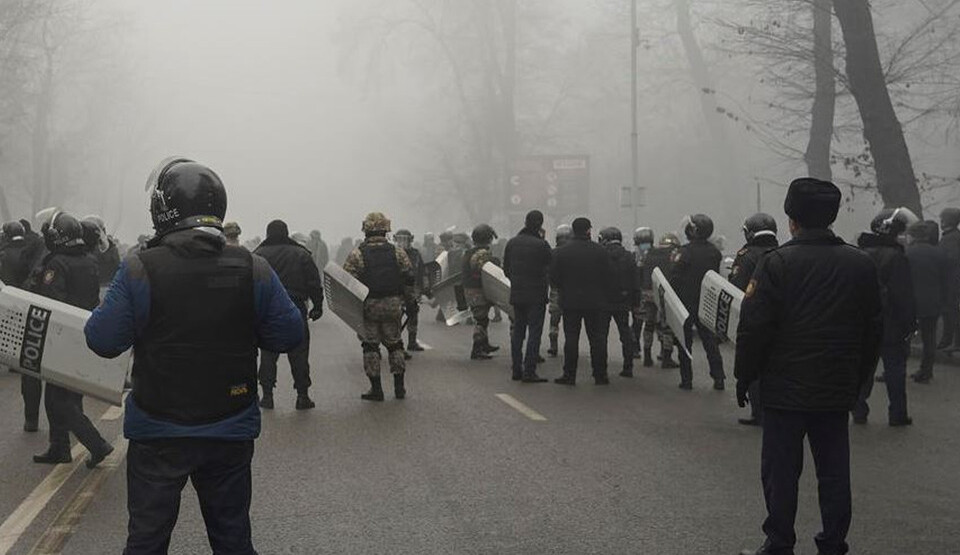 Skoro 150 civila i 11 policajaca ubijeno u Almatiju
