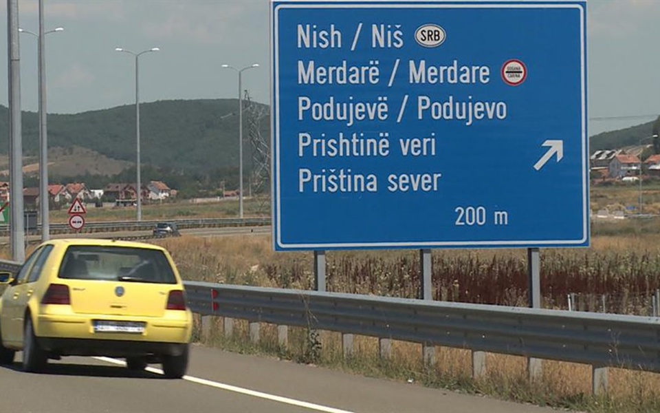 Kosovska policija zabranila ulazak glasačkog materijala za referendum