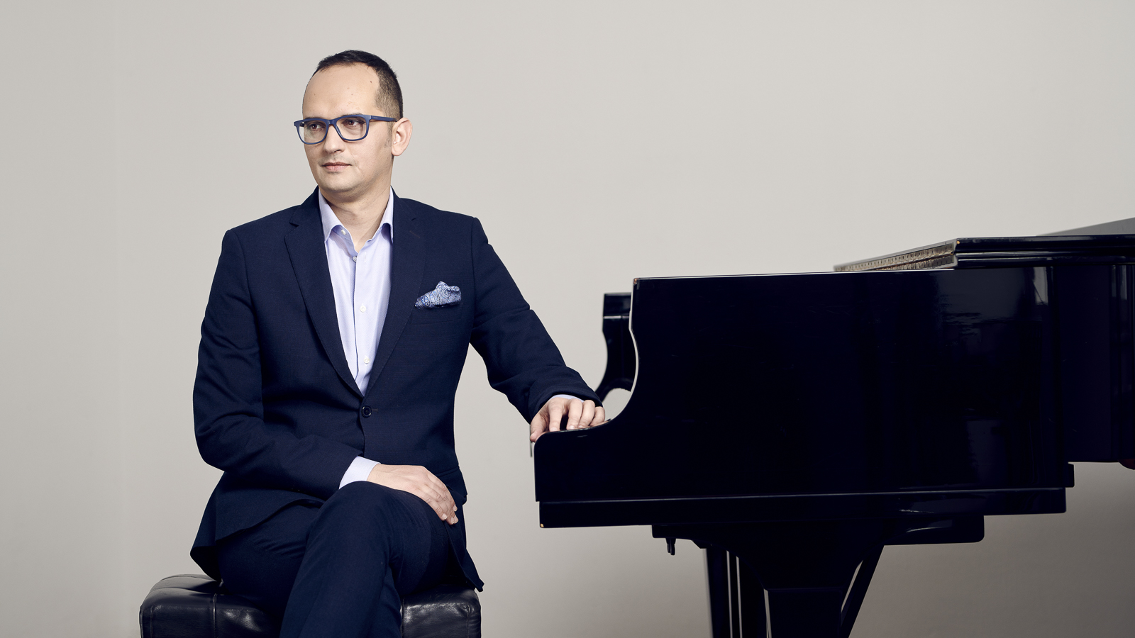 Bojan Martinović svira Betovena u Muzičkom centru