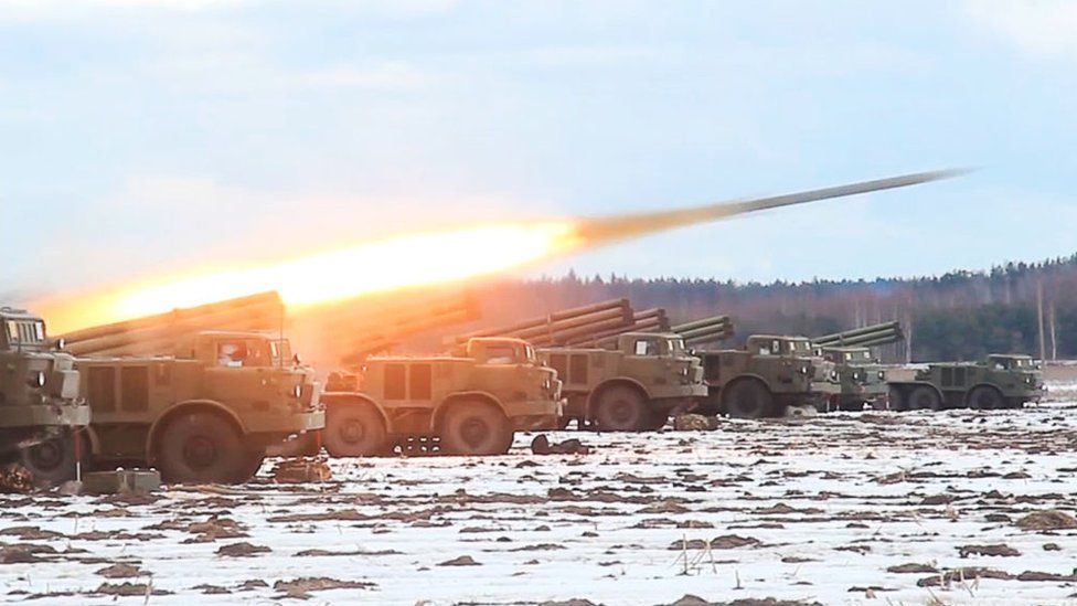 Ukrajina uvela vanredno stanje; Ruska vojska ulazi u istočnu Ukrajinu