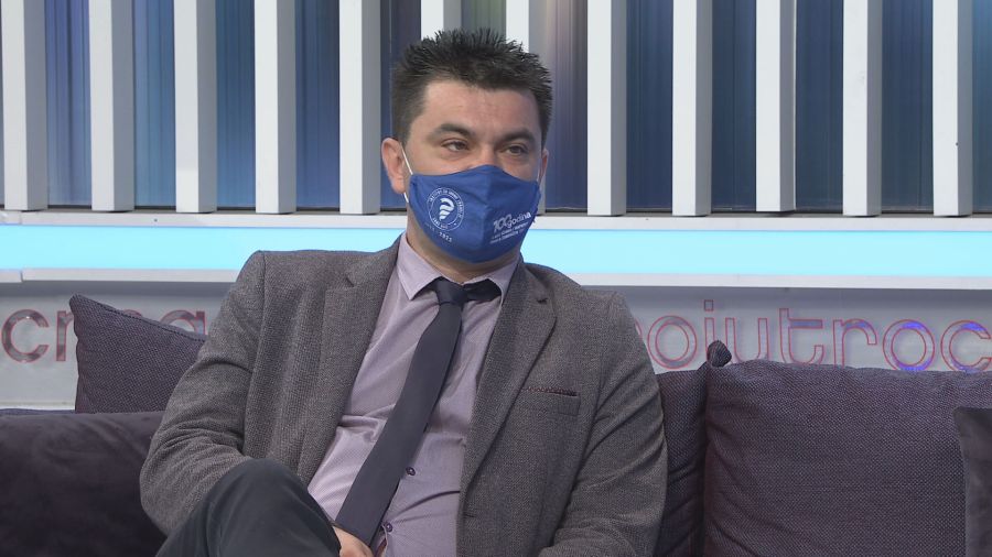Galić: U narednim sedmicama o trajanju časova, maske do kraja