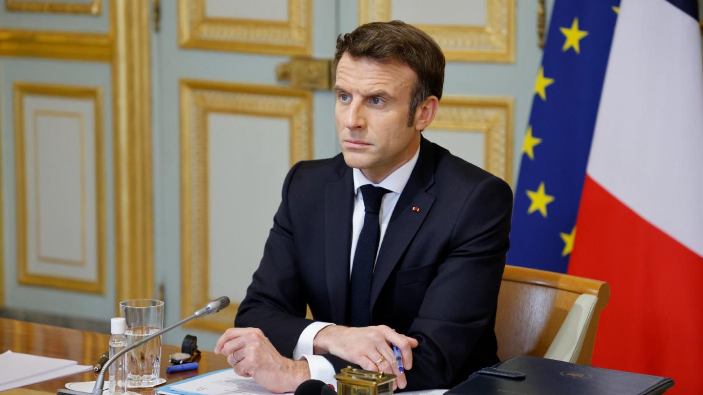 Makron pozvao Francuze na jedinstvo u Novoj 2023. godini