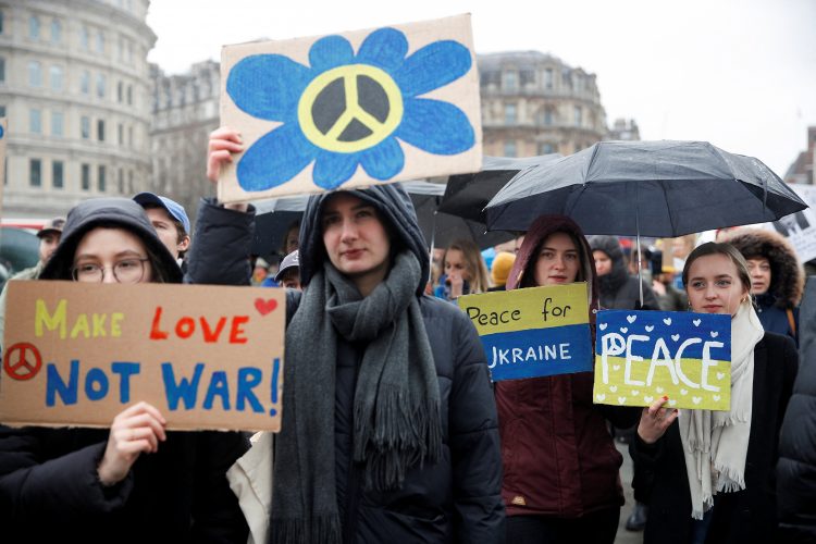 Hiljade ljudi protestovalo u evropskim gradovima protiv rata u Ukrajini