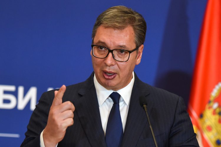 Moskva će destabilizovati region sve dok Vučić „sjedi na dvije stolice“