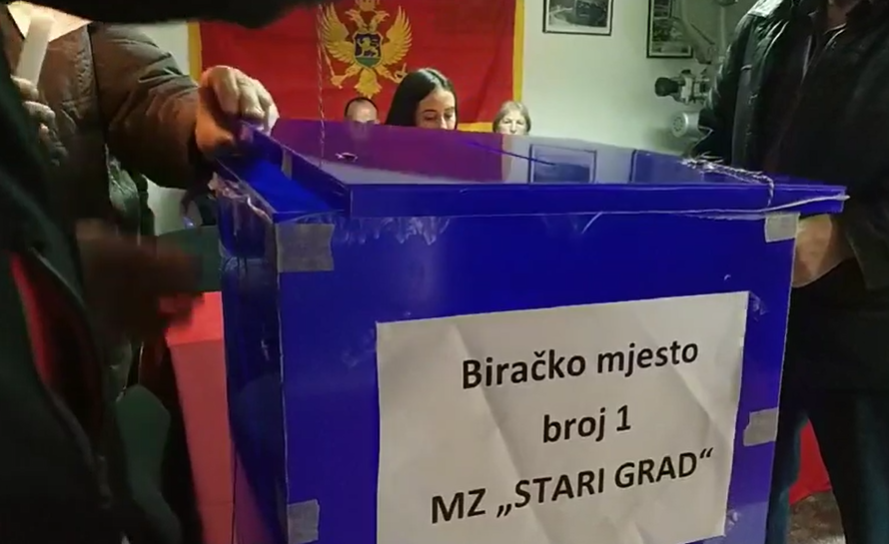 UŽIVO  Izbori u Beranama: DPS između 20 i 21 odsto, DF između 18 i 21, SNP oko 19 odsto