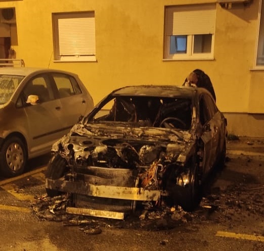 Uhapšeni Rečković i Radusinović zbog sumnje da su zapalili automobil Osmanagića