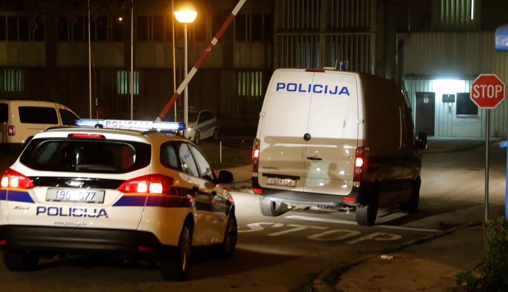 MISTERIJA U ZAGREBU: Srušila se letjelica, na njoj ruska ćirilica i zvijezda, policija pronašla padobrane