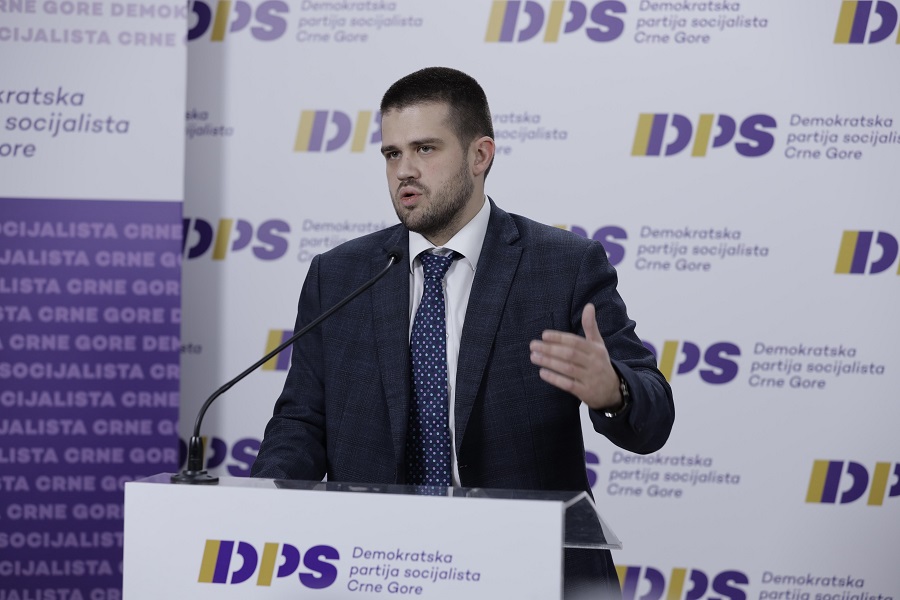 Nikolić: Napad na Čađenovića sprovodi koalicija &#8220;Licemjerno se broji&#8221; PES-a, Vijesti i Demokrata