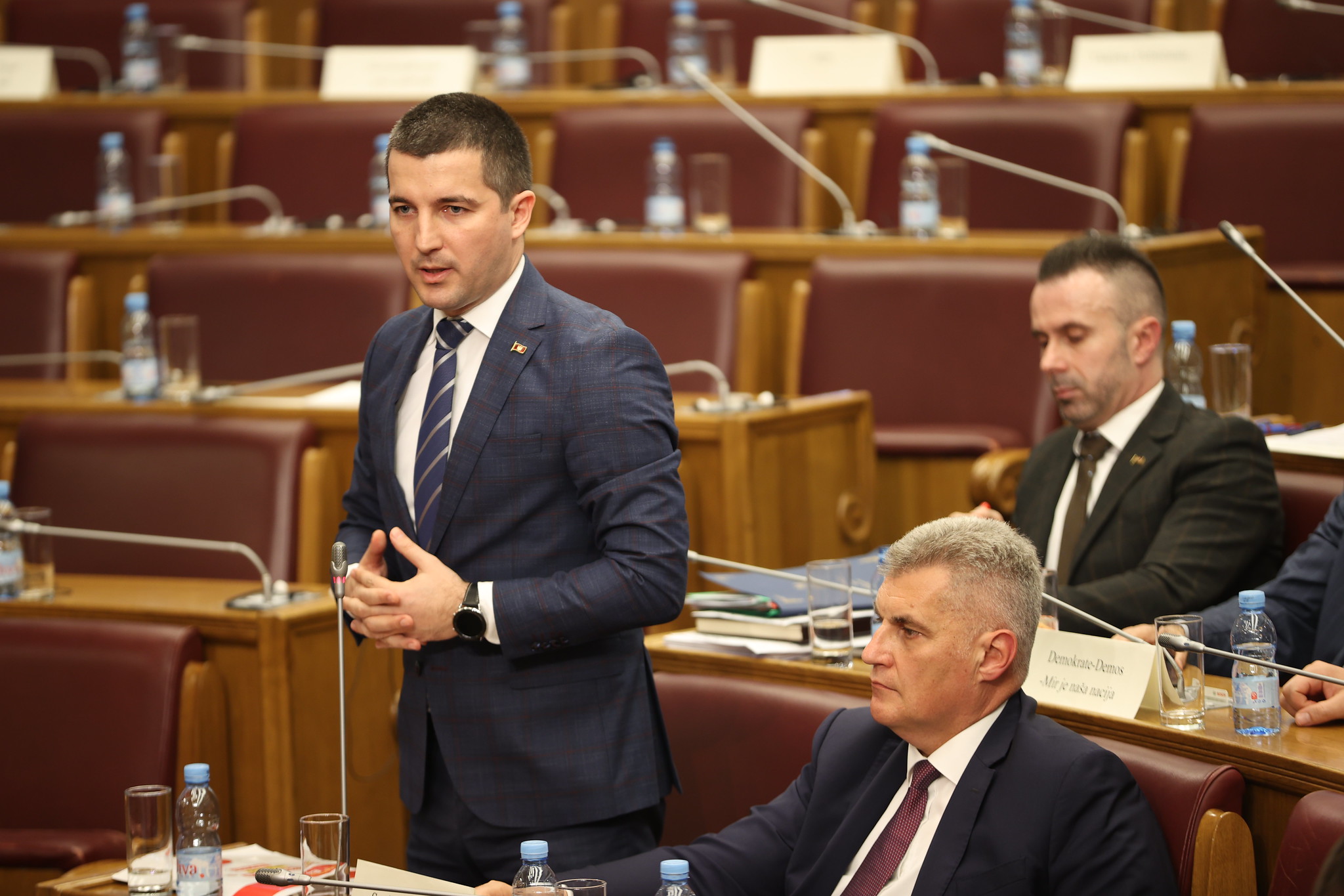 Buduću suprugu zna od djetinjstva, politika ga najviše privlačila