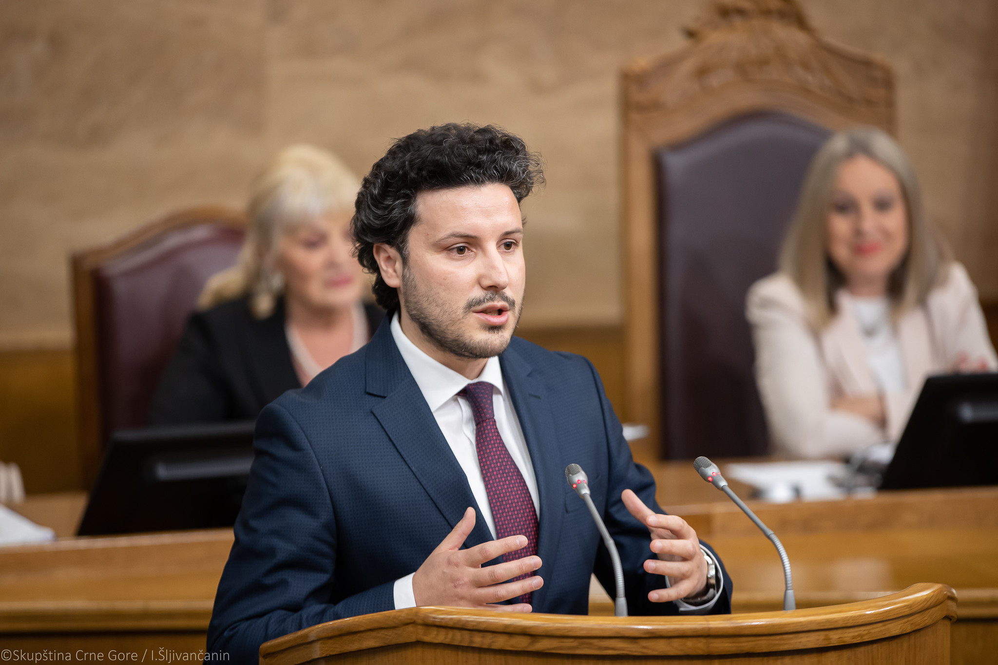 Abazović: Želimo da Luku Bar vratimo u stoprocentno državno vlasništvo, scenario energetske krize moguć u Crnoj Gori
