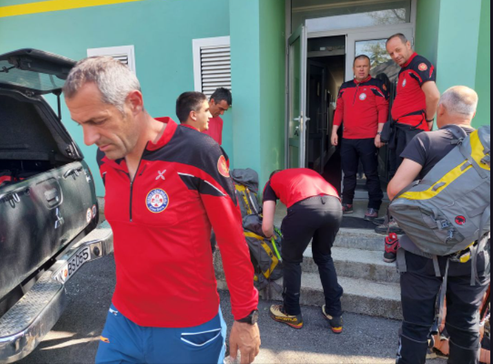 U toku akcija spašavanja na Magliću: Strani državljanin povrijedio nogu