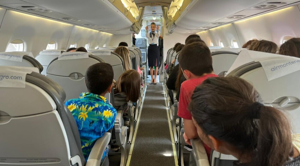 Aerodromi Crne Gore širom otvorili vrata i srce za mališane iz Dječijeg doma &#8220;Mladost&#8221;