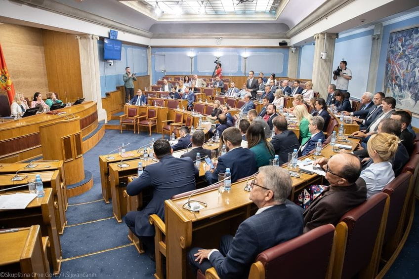 Poslanici usvojili tehnički rebalans budžeta