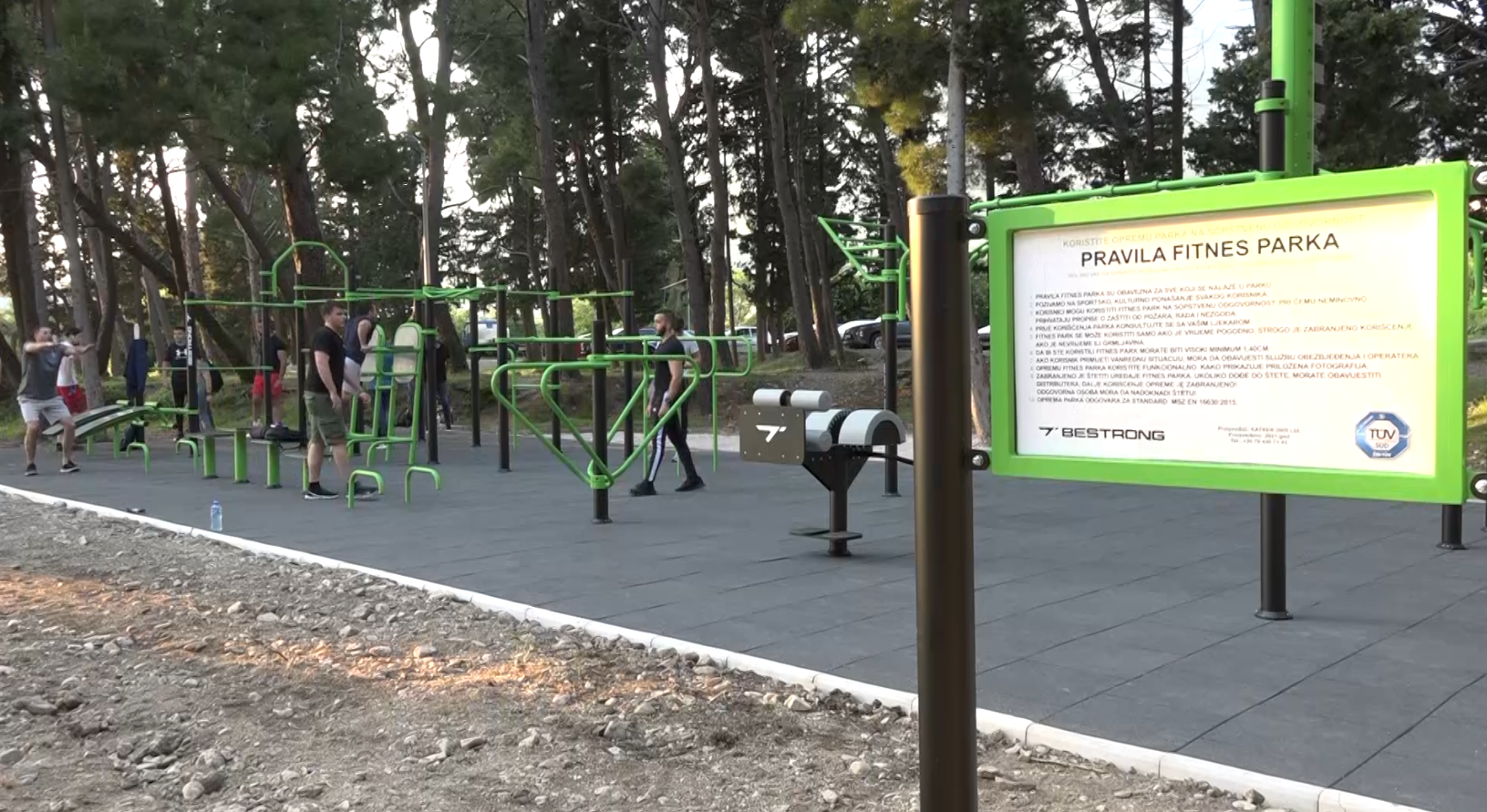 Bar dobio novu teretanu na otvorenom
