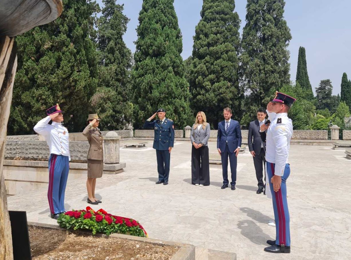 Konjević u Rimu odao počast crnogorskim patriotama: Buduće generacije da čuvaju ono za šta su se naši preci borili