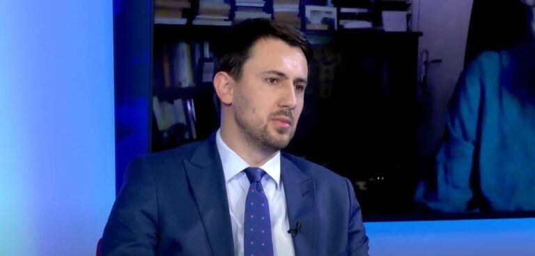 Smailović: Maltretiranje poslanika iz parlamenta Crne Gore dešava se nakon usvajanja rezolucije o genocidu u Srebrenici