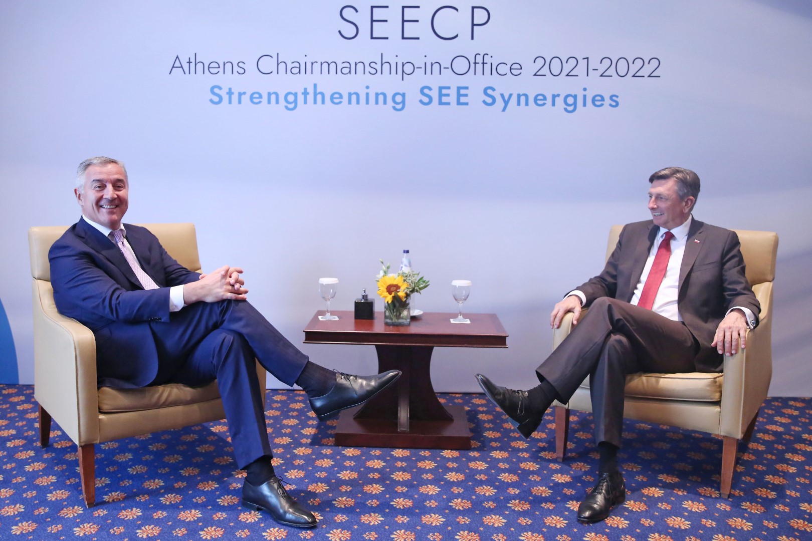 Đukanović se sastao sa Pahorom