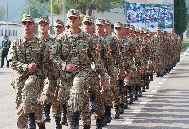 Plate u Vojsci Crne Gore povećane za 10 do 15 odsto